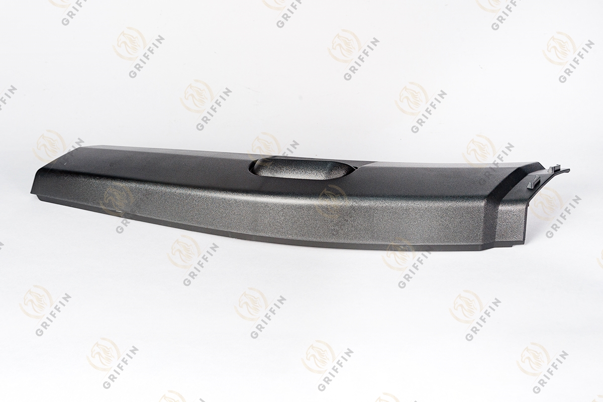 GK124579 Панель отделки колесной арки 6 серия RH