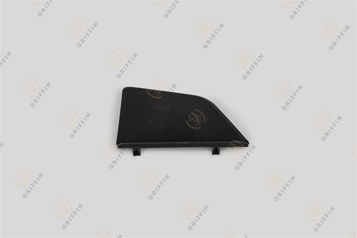 GK127534 Заглушка в решетку нижняя левая V FM 3V Volvo