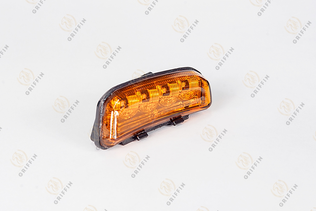 AC2334728 Указатель поворота передний брызговик RH LED (6-серия)