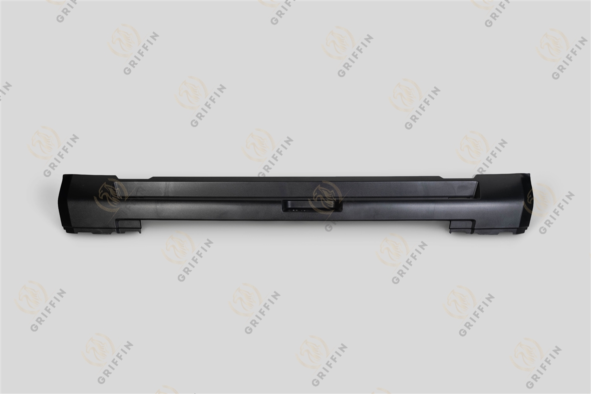GK124447 Накладка передняя верхняя V FMX 2/3vers Volvo