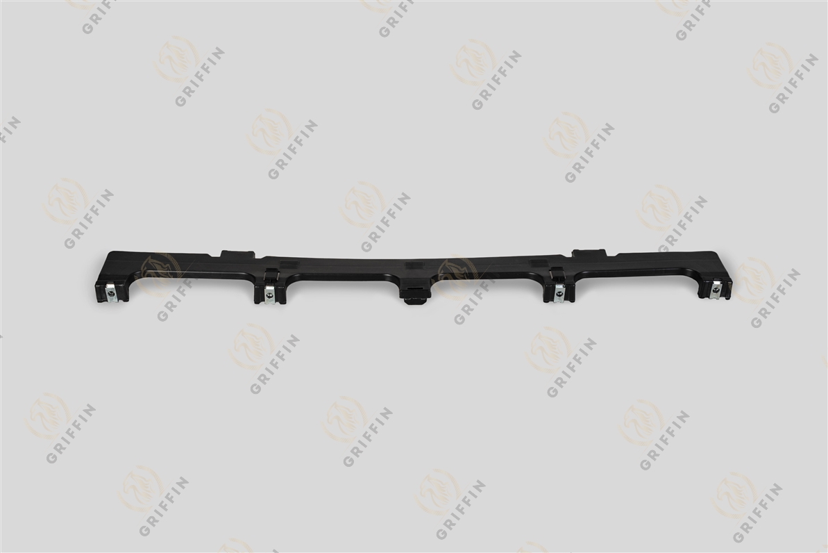 GK129719 Кронштейн бампера (пластик) V FMX 2/3vers Volvo