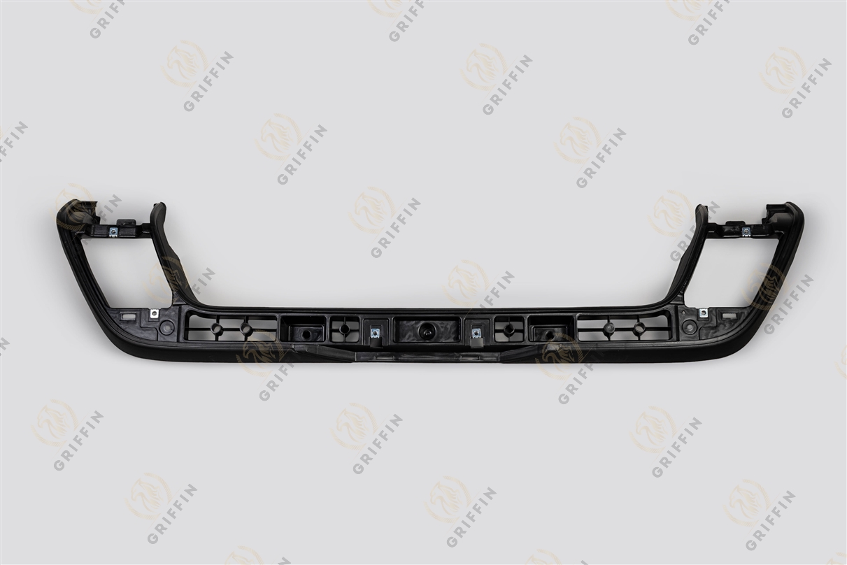 GK124674 Корпус мет. накладки бампера V FMX Volvo