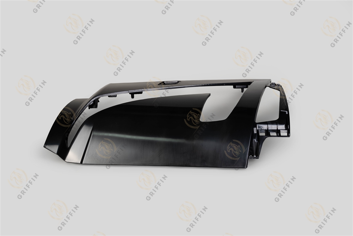 GK125553 Облицовка фары (LED) правая V FH 4V рест. Volvo