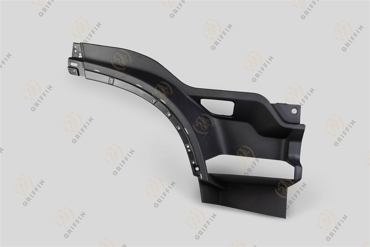 GK126041 Подножка с крылом правая V FM 4V 2021 Volvo
