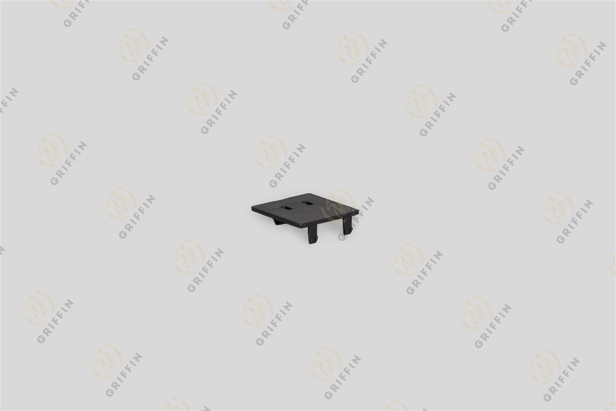 GK127573 Заглушка в панель капота V FH 4V 2021 рест. Volvo