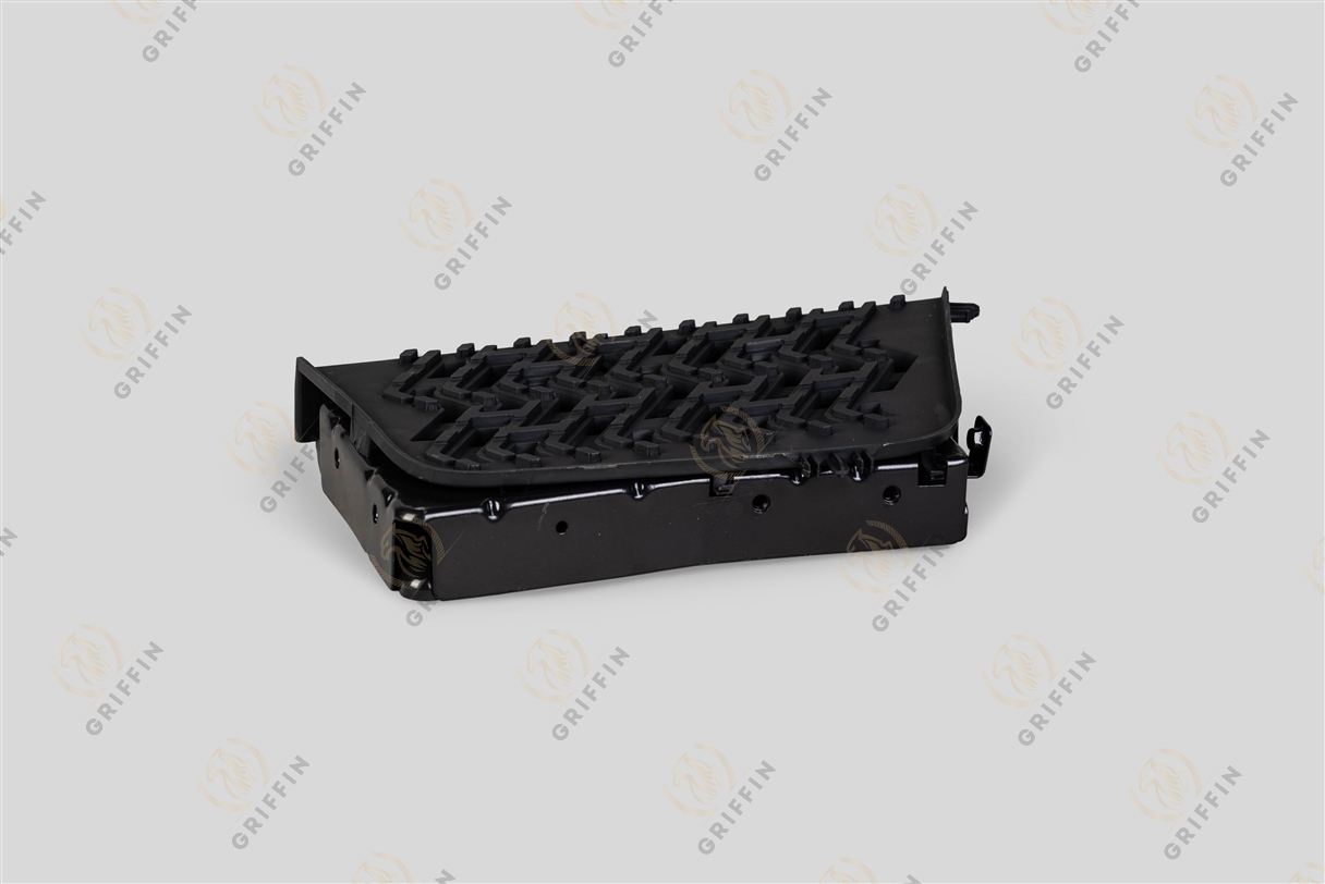 GK126497 Ступень средняя правая V FM 4V 2021 Volvo