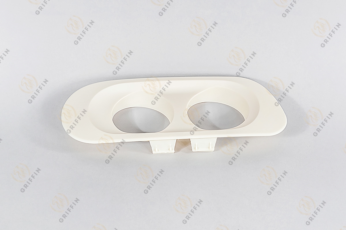 Облицовка противотуманной фары DAF XF105 правая