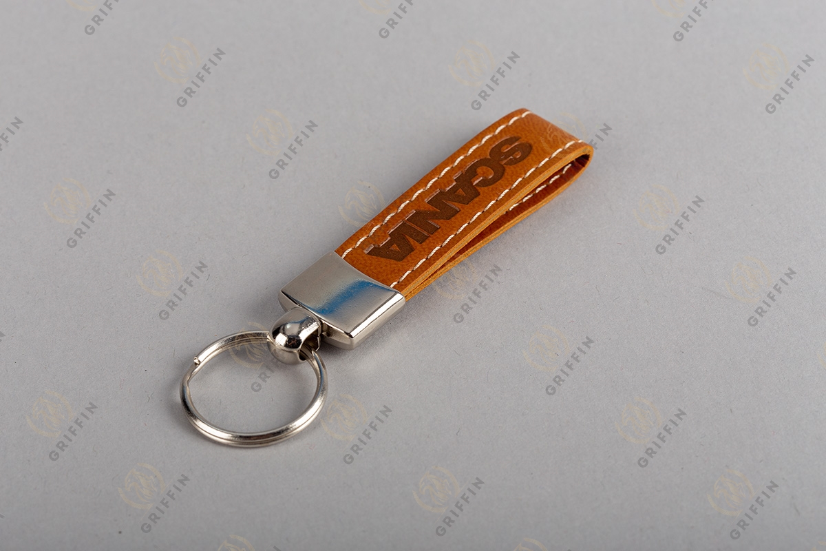 18553 Брелок для ключей (кожа) (коричневый)