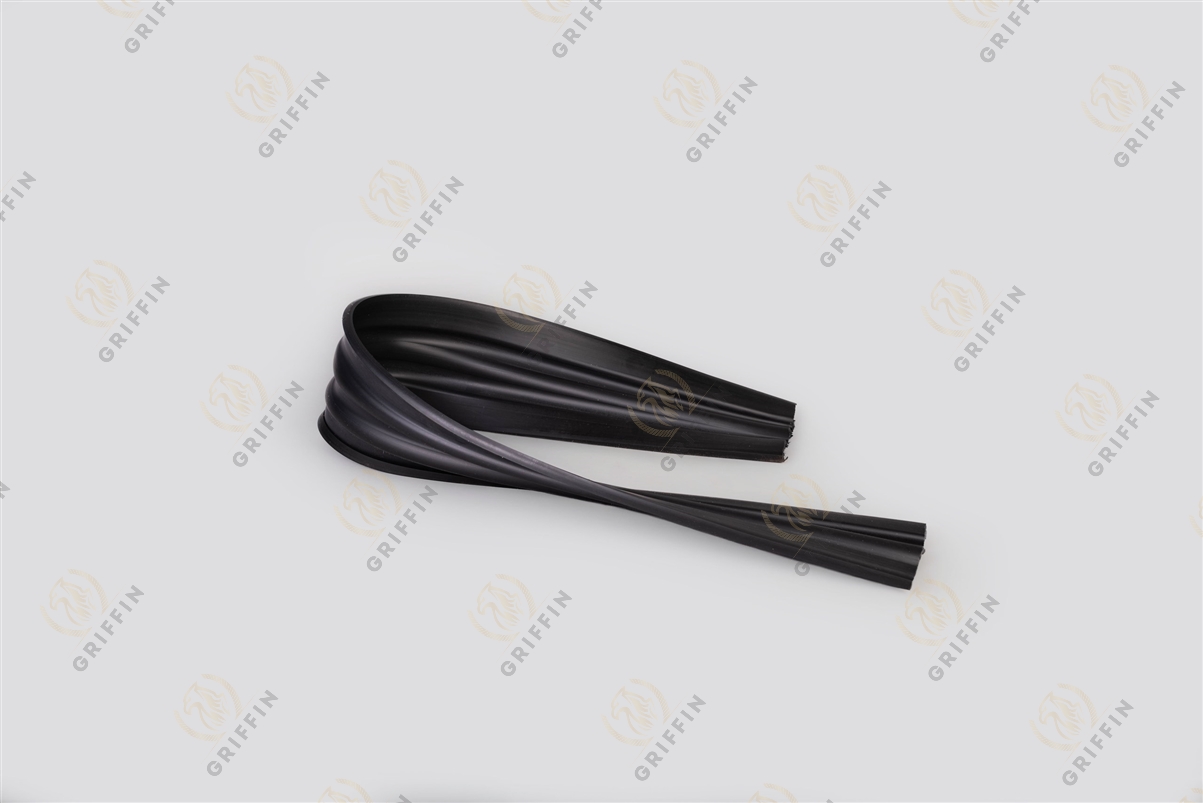 Лента крепления топливного бака