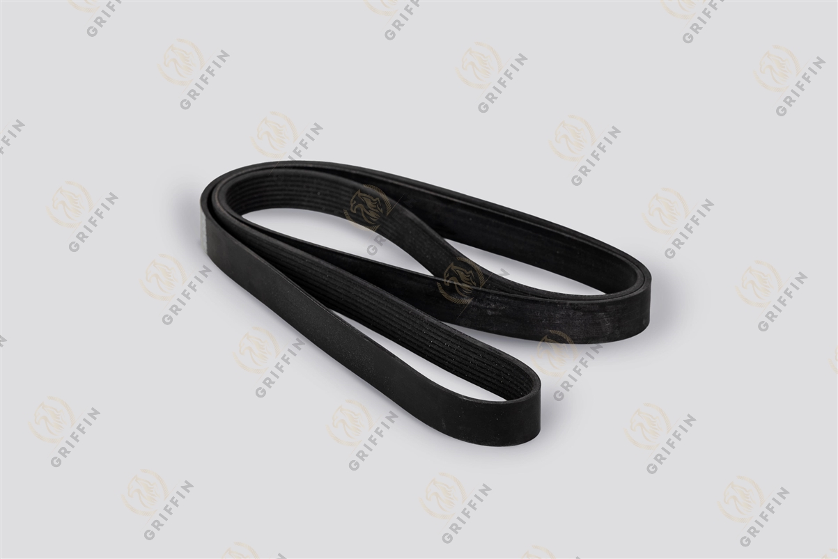 M6310207 Ремень поликлиновый 8PK2215