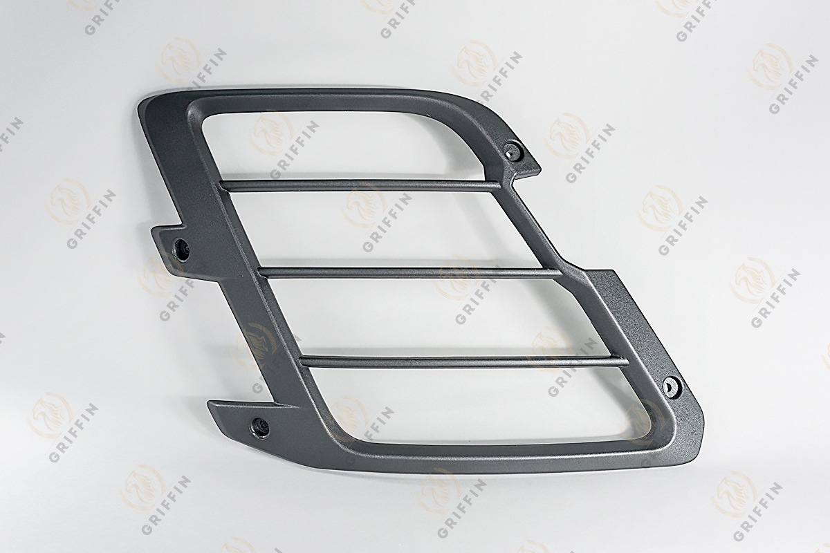 Защита фары прав. FMX(4) VOLVO