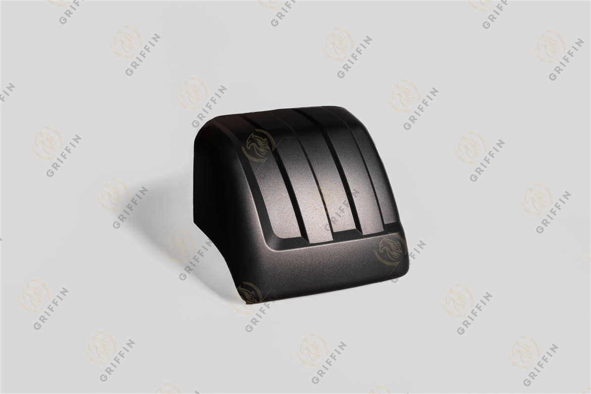 Крышка малого зеркала левая рифленая 6 серия