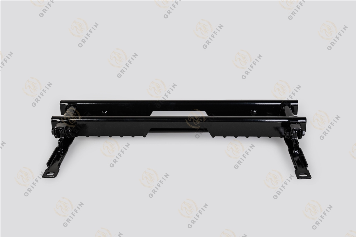 GK129972 Ступенька нижней решетки радиатора V FH 1V