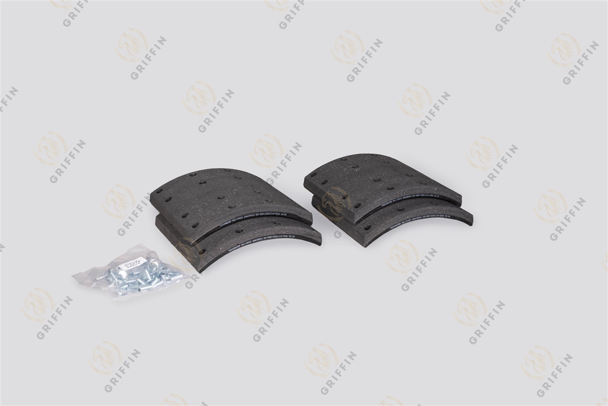 TM11-99321 Накладки тормозные 1-й ремонт (413*203) с заклёпками