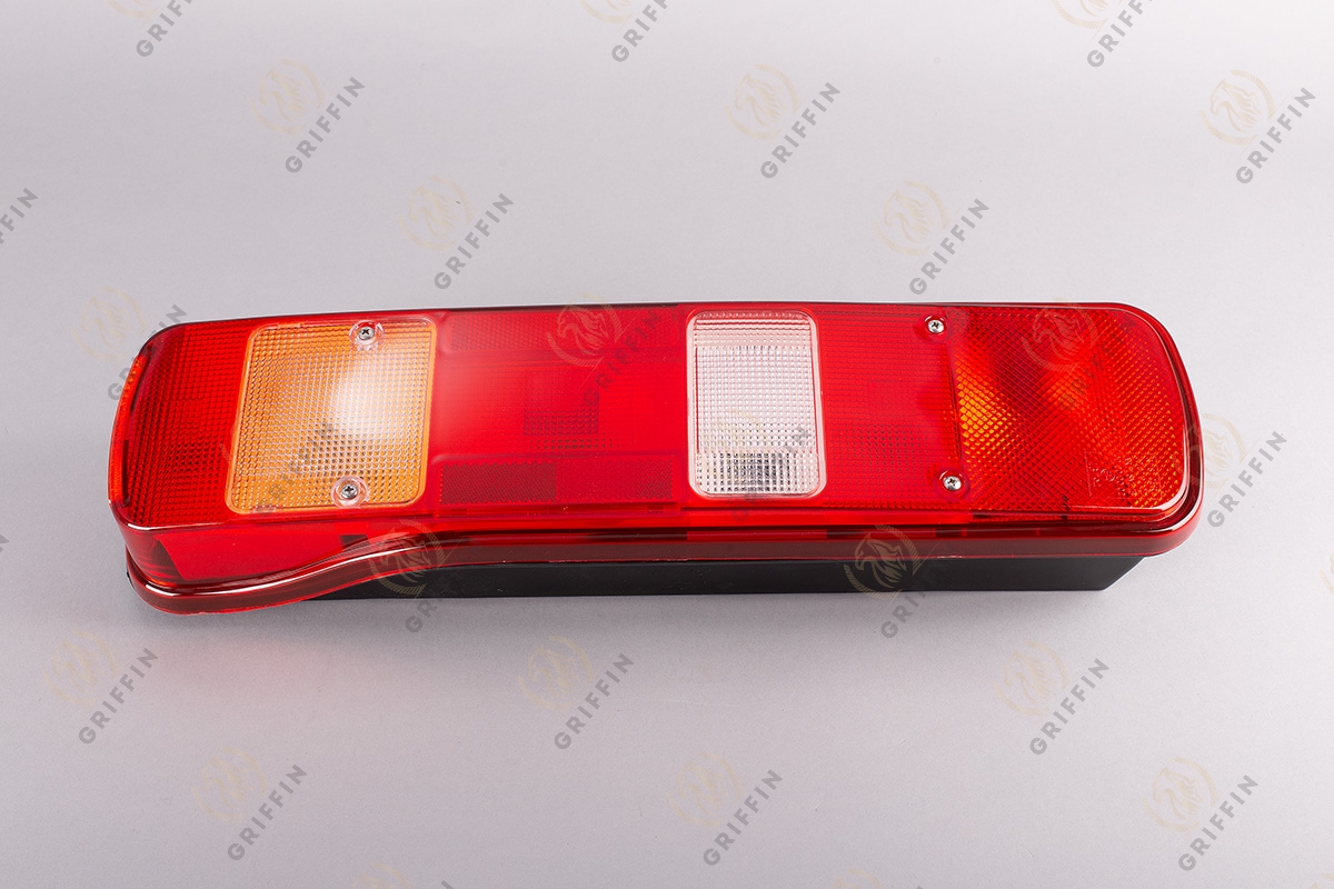 Задний фонарь правый с патроном без лампы VOLVO (773-1926R-WE)