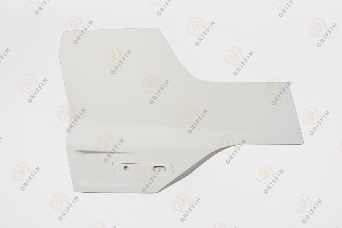 GK124079 Удлинитель двери правый наружная часть RVI
