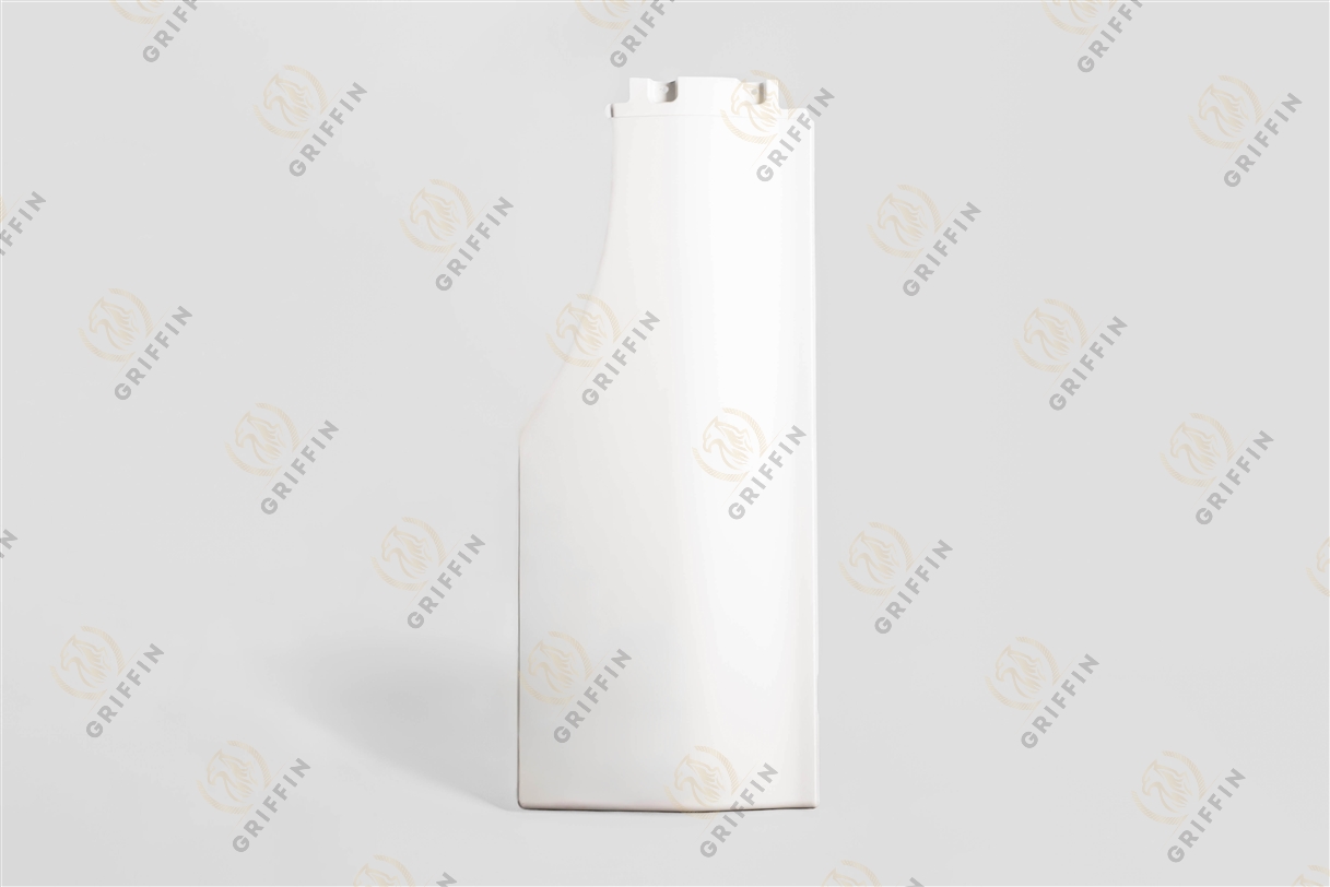 Накладка крыла переднего лев SITRAK