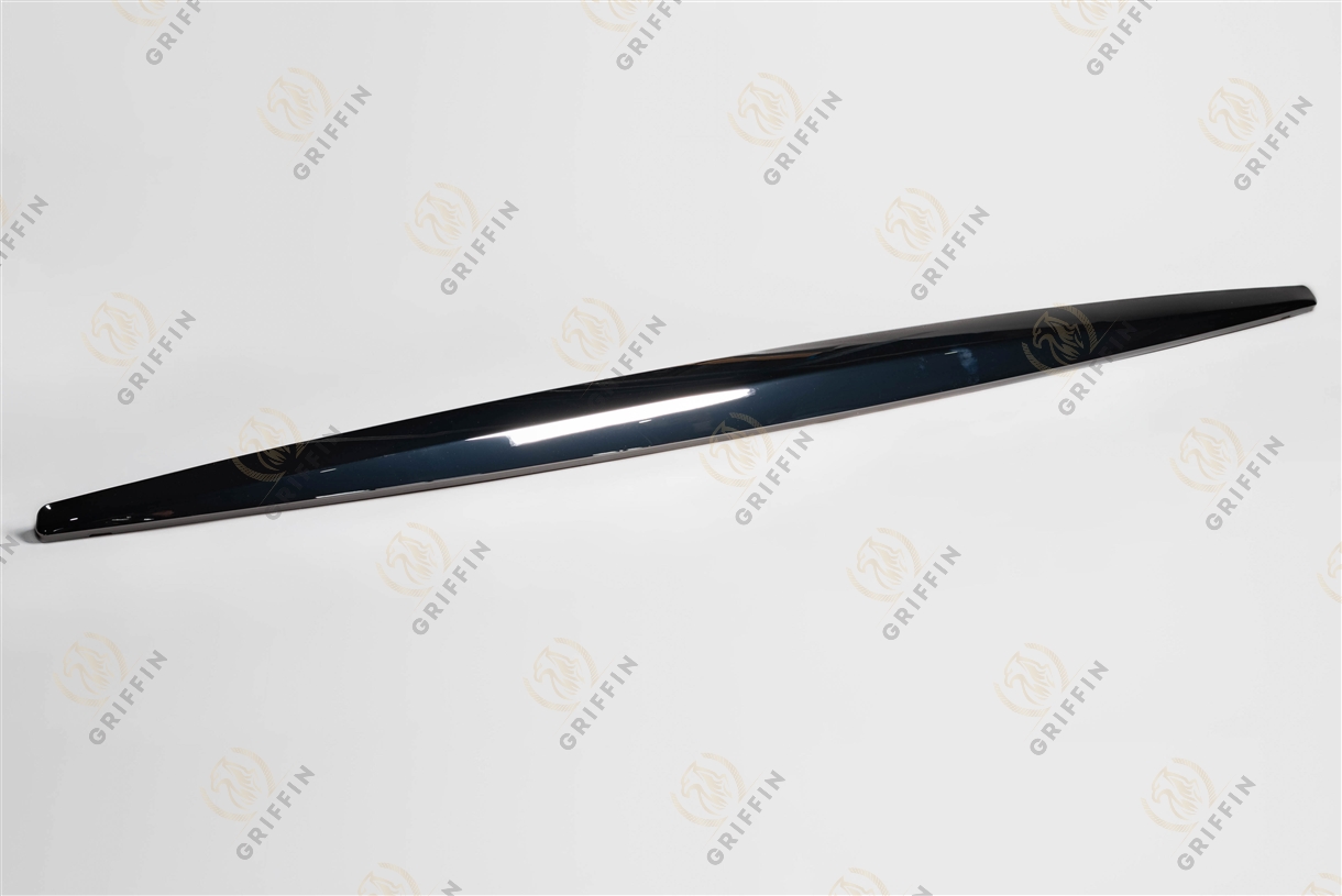 GK129422 Накладка капота хромированная SITRAK