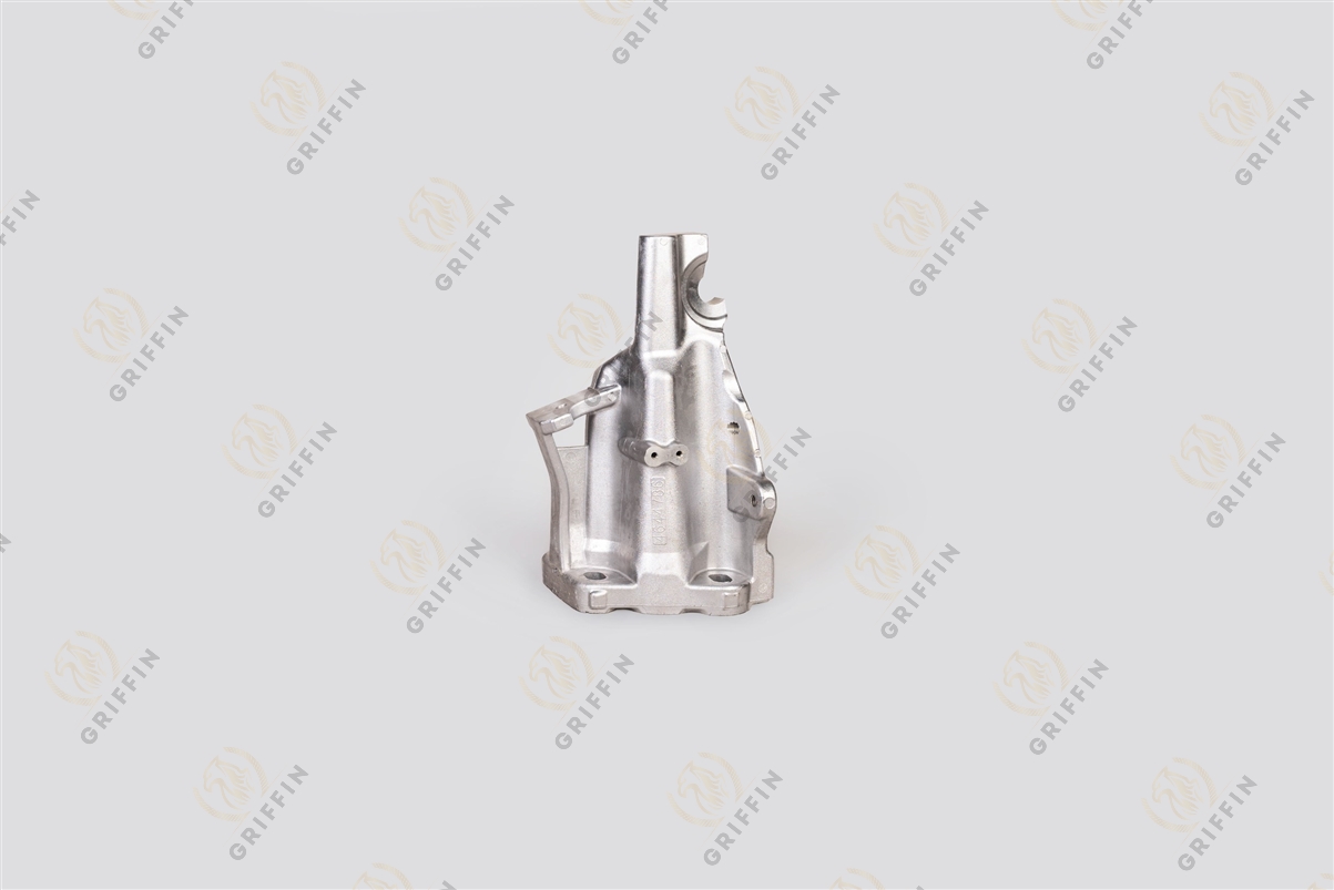 110775 Кронштейн стабилизатора кабины алюминиевый правый