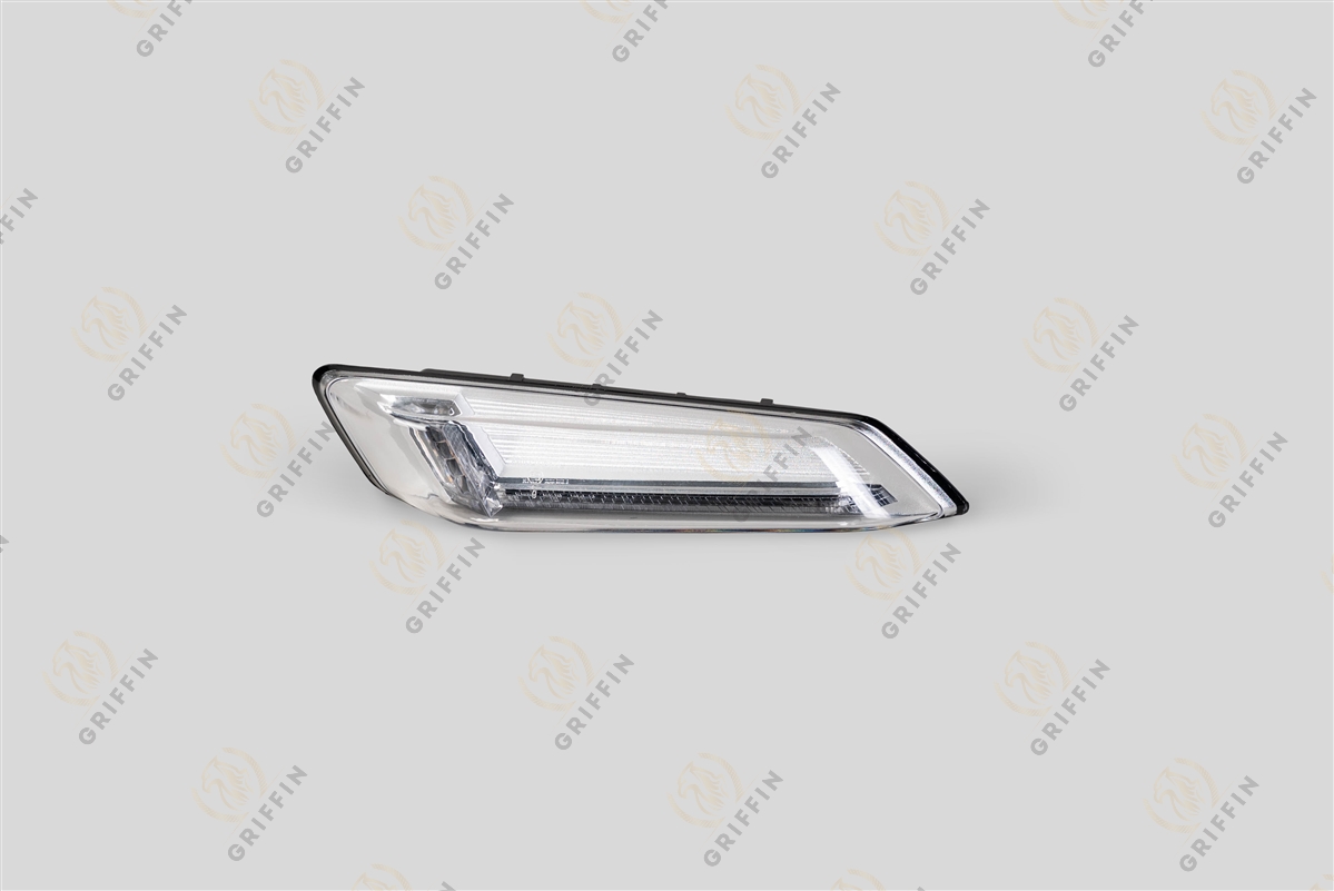 GK123562 Повторитель правый (на прод. двери) V FH 4V 2021 (LED e-mark)